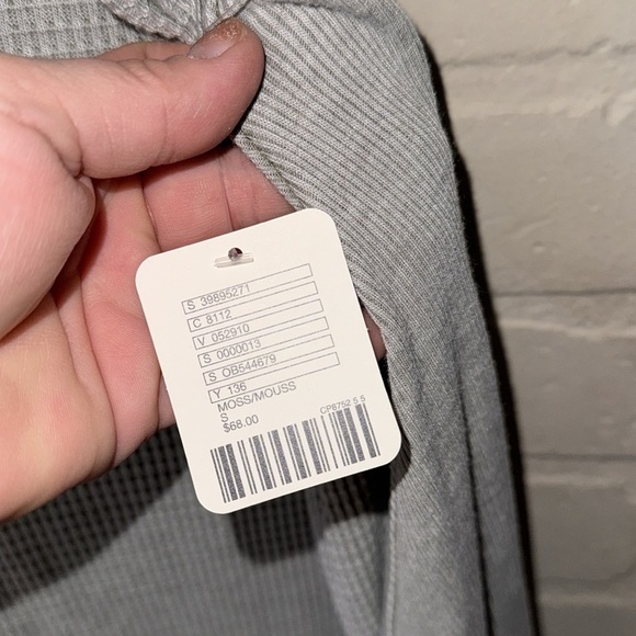 Free Peoplee shirt moss gray green waffle knit small NWT oversied shark bite hem - Picture 6 of 8